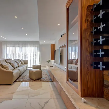 Seafront 3br Penthouse In With Private Terrace