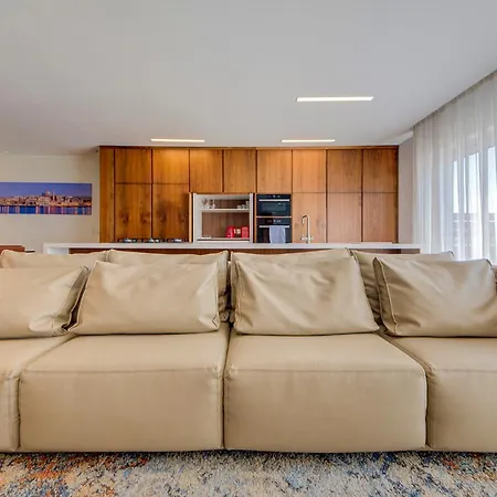 Seafront 3br Penthouse In With Private Terrace *