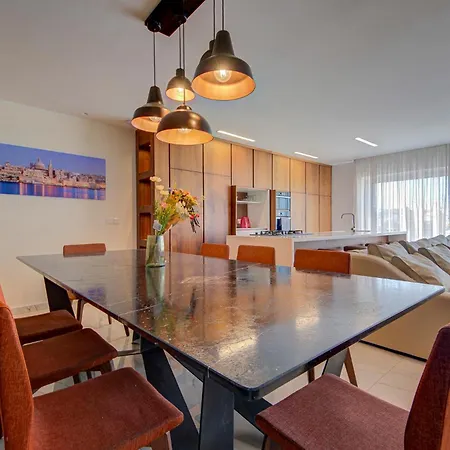 Seafront 3br Penthouse In With Private Terrace *