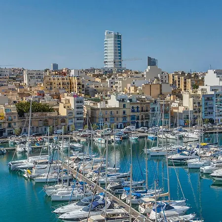 Apartament Seafront 3br Penthouse In With Private Terrace Pietà