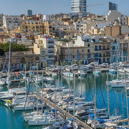 Seafront 3br Penthouse In With Private Terrace Apartament *